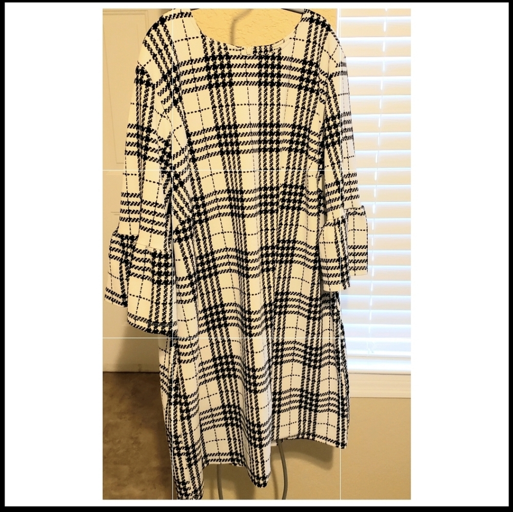 Black and White Dress Sz 3X